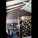 Casamatilda Farm stay *
